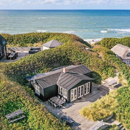 Nice Home In Ringkobing With Kitchen Søndervig Екстериор снимка