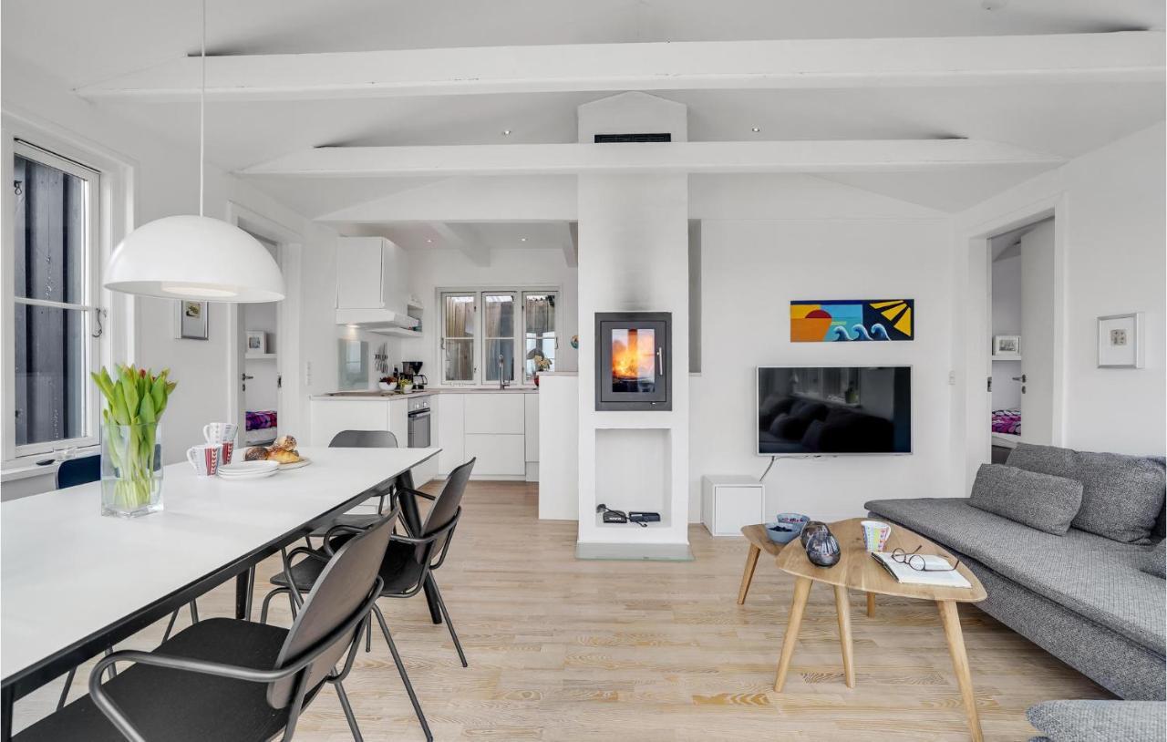 Nice Home In Ringkobing With Kitchen Søndervig Екстериор снимка