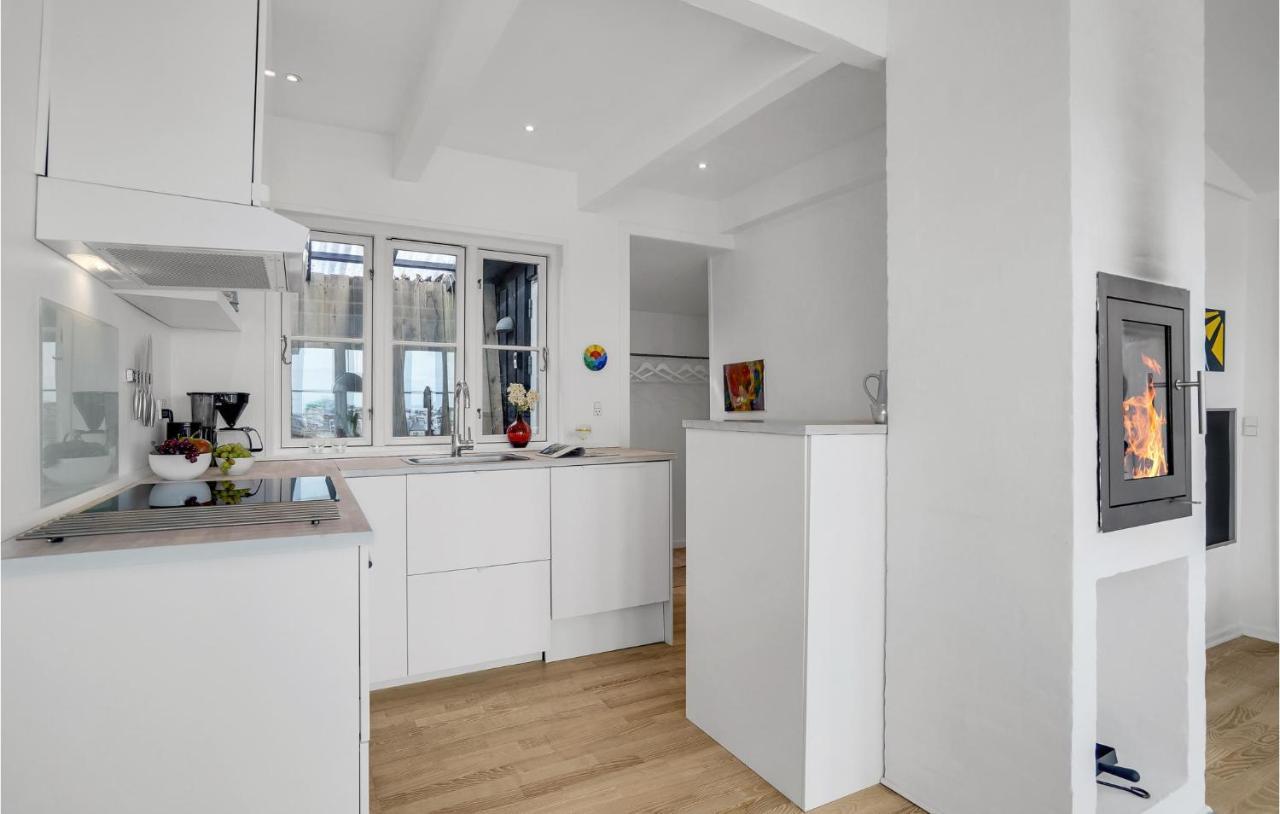 Nice Home In Ringkobing With Kitchen Søndervig Екстериор снимка